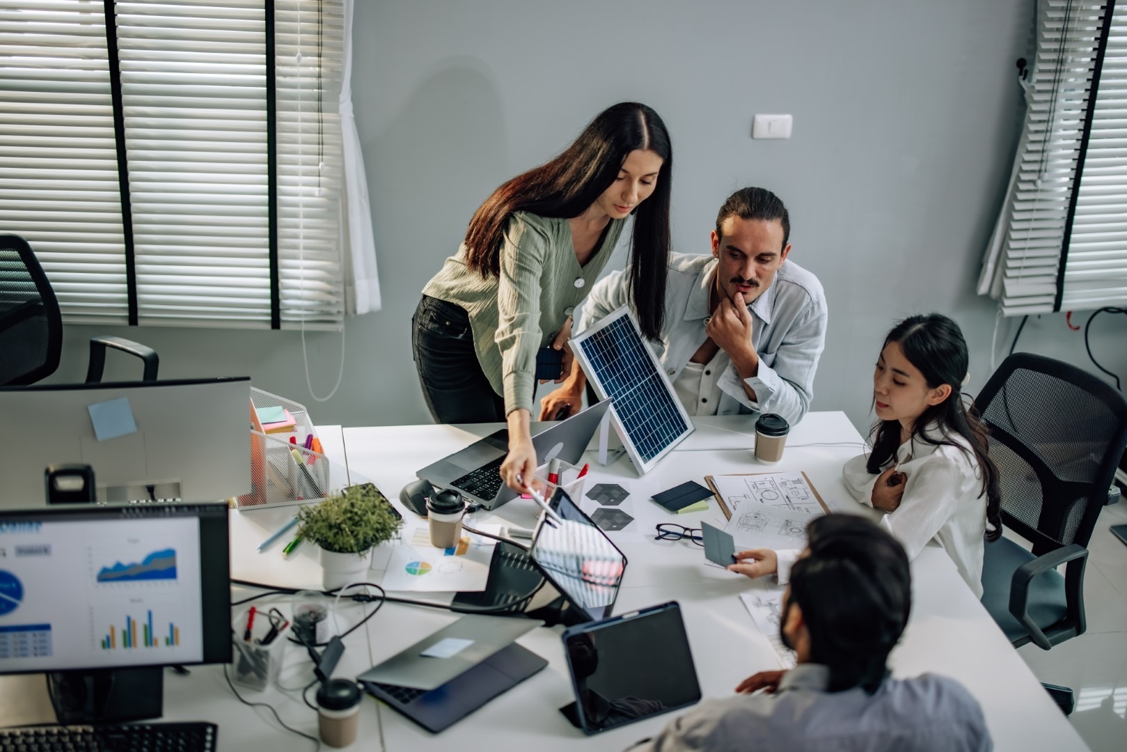 Generare idee creative e innovative: Massimizzare la creatività del team